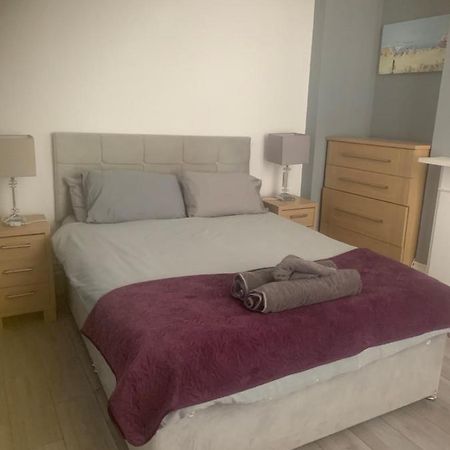 Bright One Bed Apartment Hove Buitenkant foto